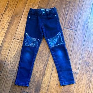 Noma sz 6 jeggings with bling on both thighs